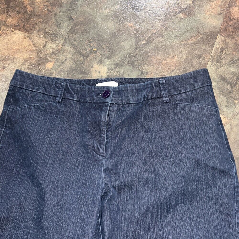 New York & Co. Stretch Casual Women's Dark Denim Dressy Capris Sz 10 33” x 23” - Picture 2 of 4